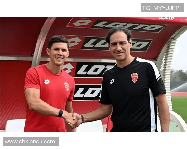 AC米兰与主教练激烈争执升级 球队内外形势严峻陷入危机