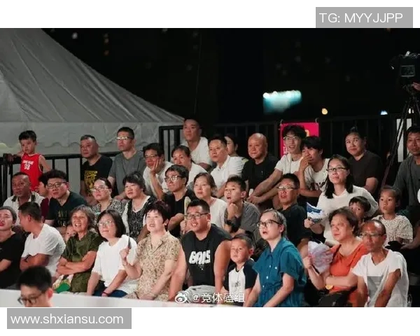 NBA明星球员积极投身赛场外慈善事业 助力社区发展与公益项目