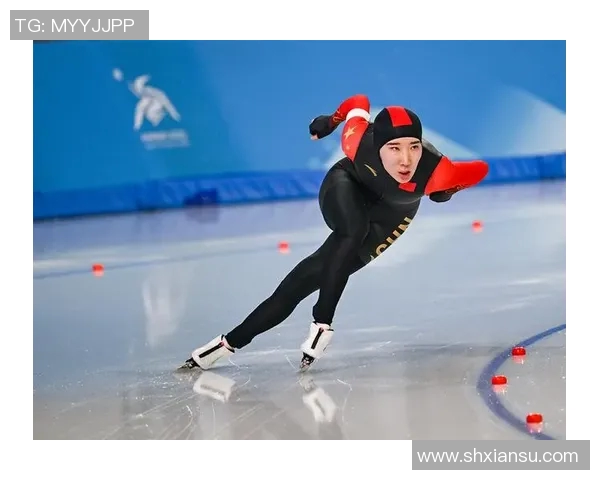 中国选手包揽短道速滑世界杯前三,场馆欢呼雷动 中国选手包揽短道速滑世界杯前三,场馆欢呼雷动